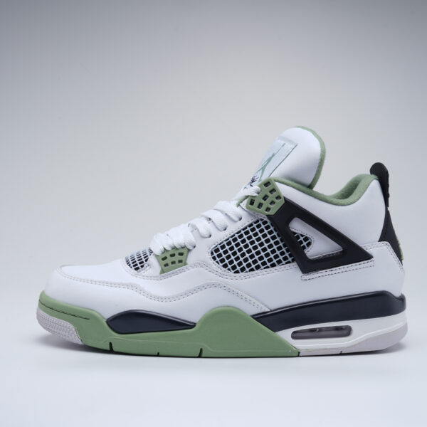 Air Jordan Women's Air Jordan 4 Retro 'Seafoam'