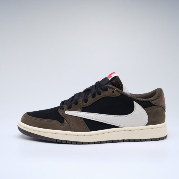 Air Jordan 1 Retro Low OG SP Travis Scott Mocha