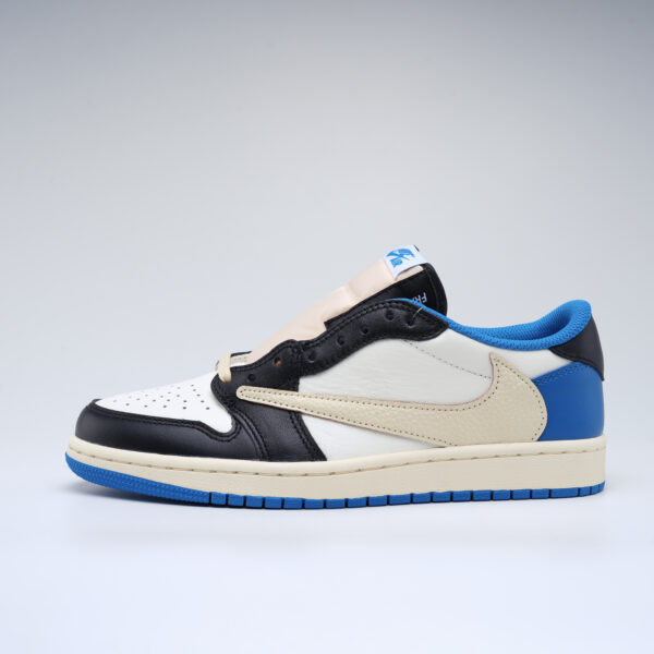 Jordan 1 Retro Low OG SP Fragment X Travis Scott